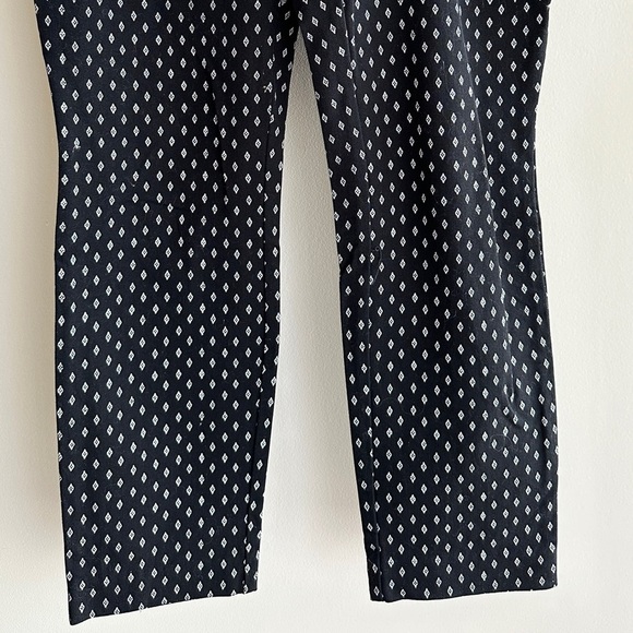 GAP Signature Skinny Ankle Pants, Black and White Diamond Print Pants, Size 10 - Picture 5 of 16